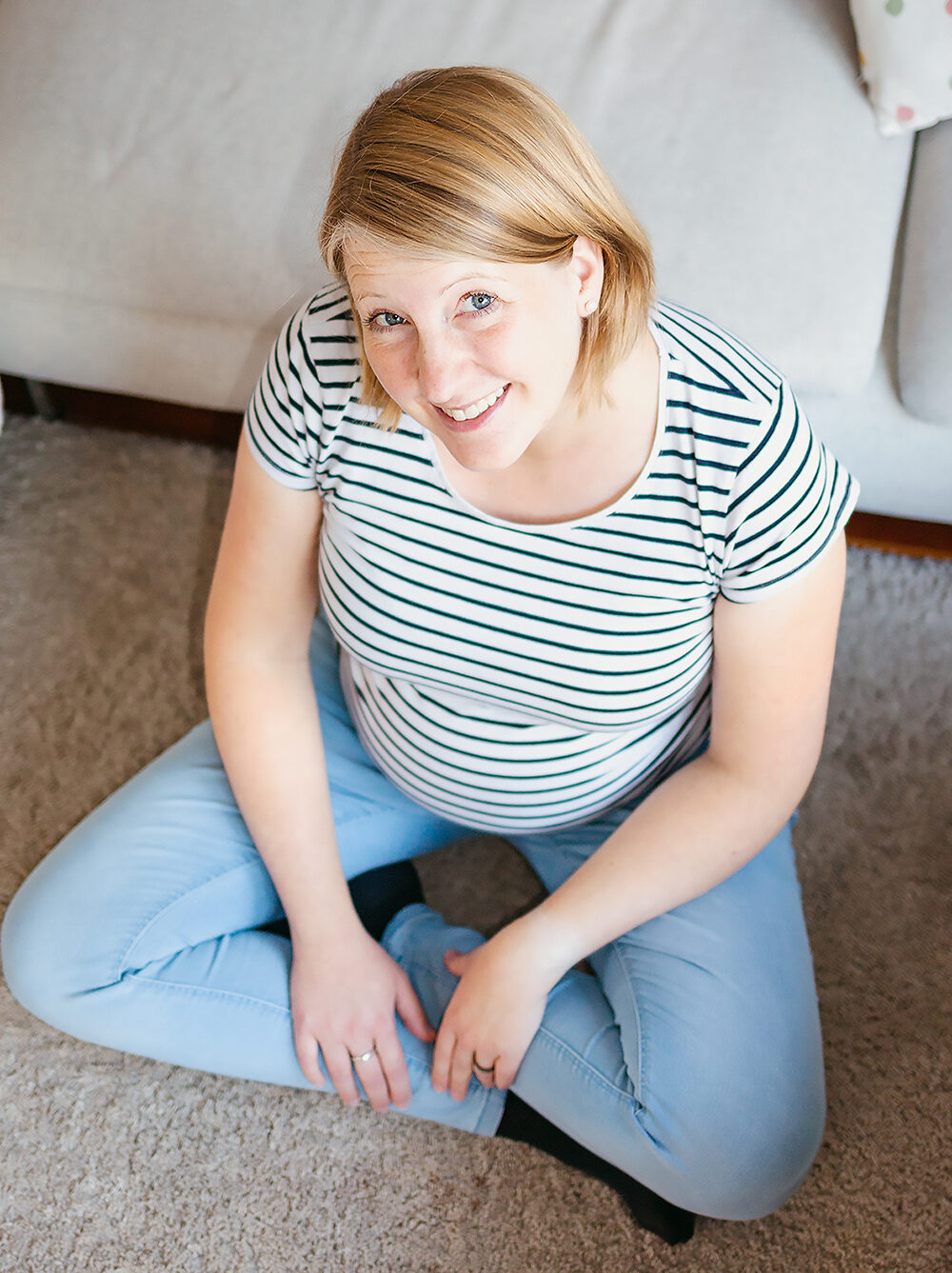familienfotografie famile family babybauch bellybutton saarland deutschland schwangerschaft